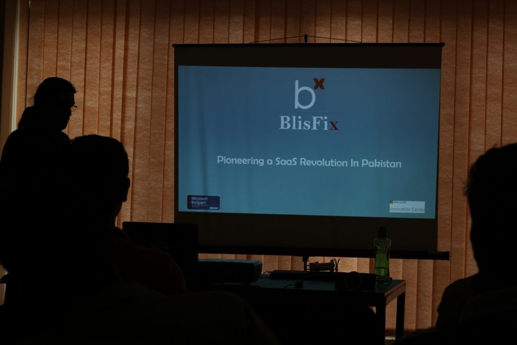 blisfix-saas-healthcare-accounts-freshstartpk-kickstart-startup-demo-presentation